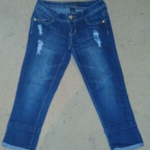 VG Womens Southpole Capri's